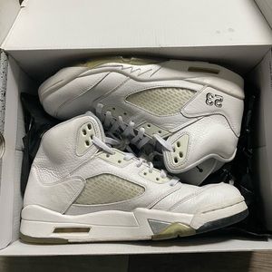 All White Air Jordan Metallic 5s